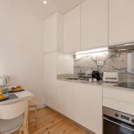Daire Sweet Flat 4two In Center, Balcony & Air Conditioning Porto